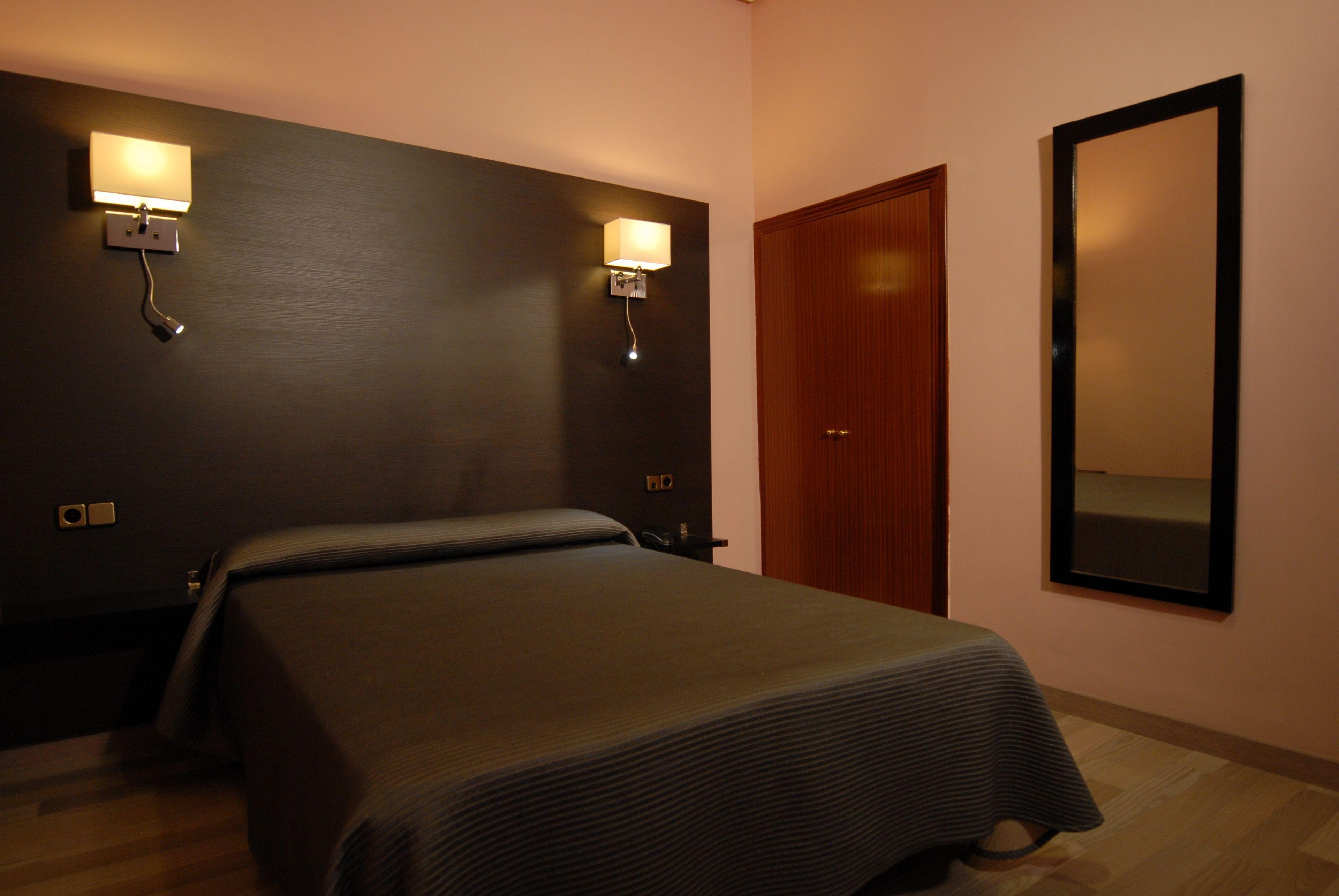 Hostal Aguilar — Photos 2